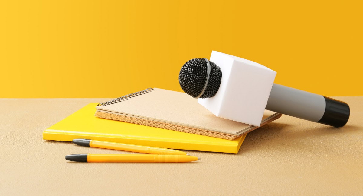 Microphone and Notebook